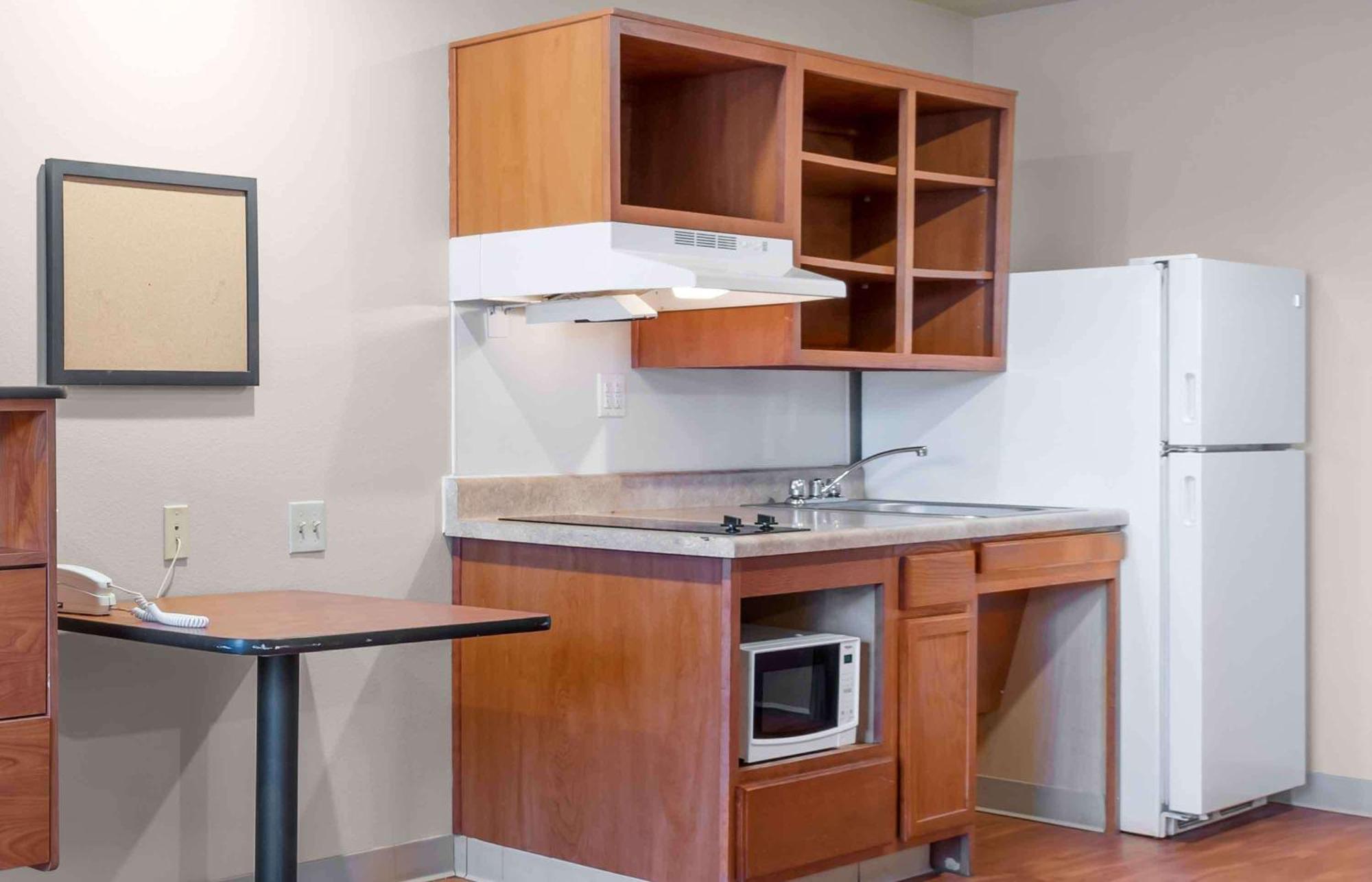 Extended Stay America Select Suites - קולורדו ספרינגס מראה חיצוני תמונה
