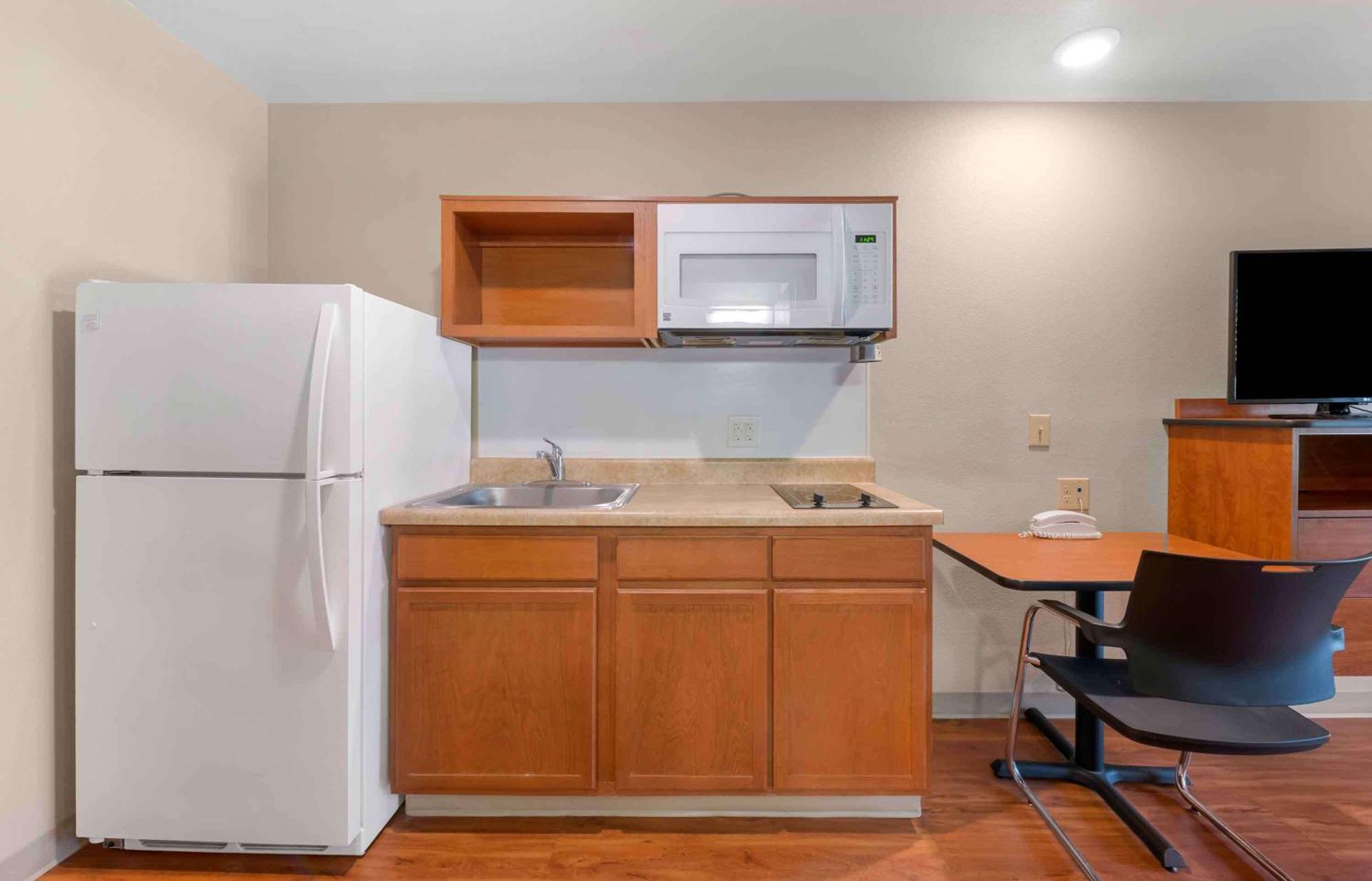 Extended Stay America Select Suites - קולורדו ספרינגס מראה חיצוני תמונה
